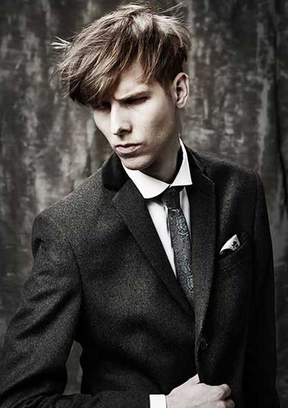 Student discounts at Wiles Studios hairdressing salon in Northampton