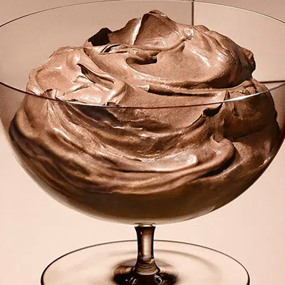 The Mocha Mousse Hair Trend